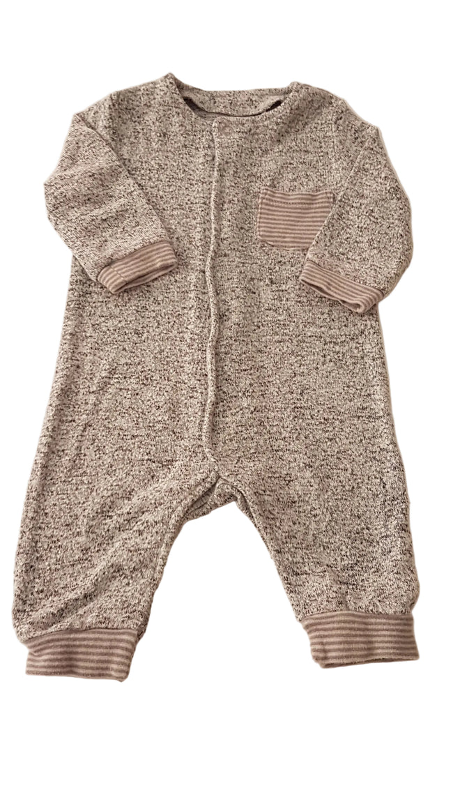 TU SOFT SZÜRKE SZÍNŰ UNISEX  KEZES-LÁBAS  56-62 Hover Image