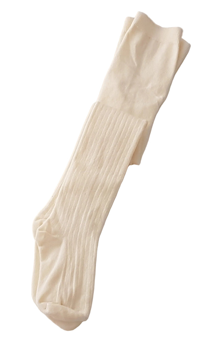 ÚJ BASIC BÉZS SZÍNŰ, NYOMOTT MINTÁS KISLÁNY HARISNYA 116 Hover Image