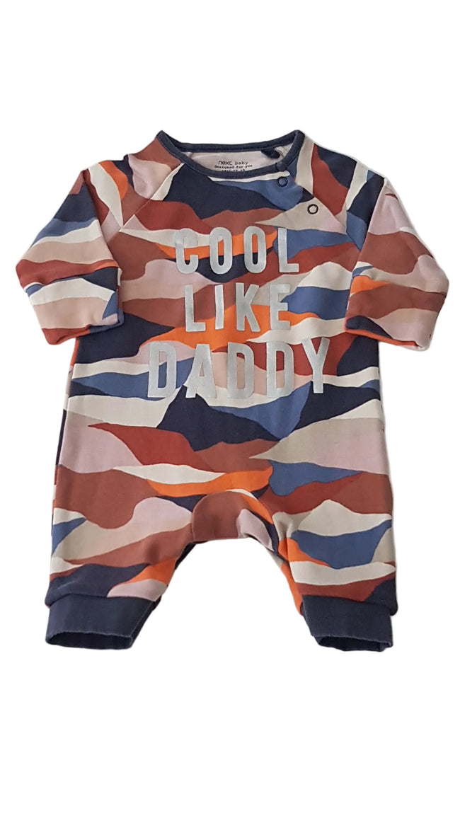 ÚJ COOL LIKE DADDY FELIRATOS KISFIÚ RUGDALÓZÓ 56 Hover Image
