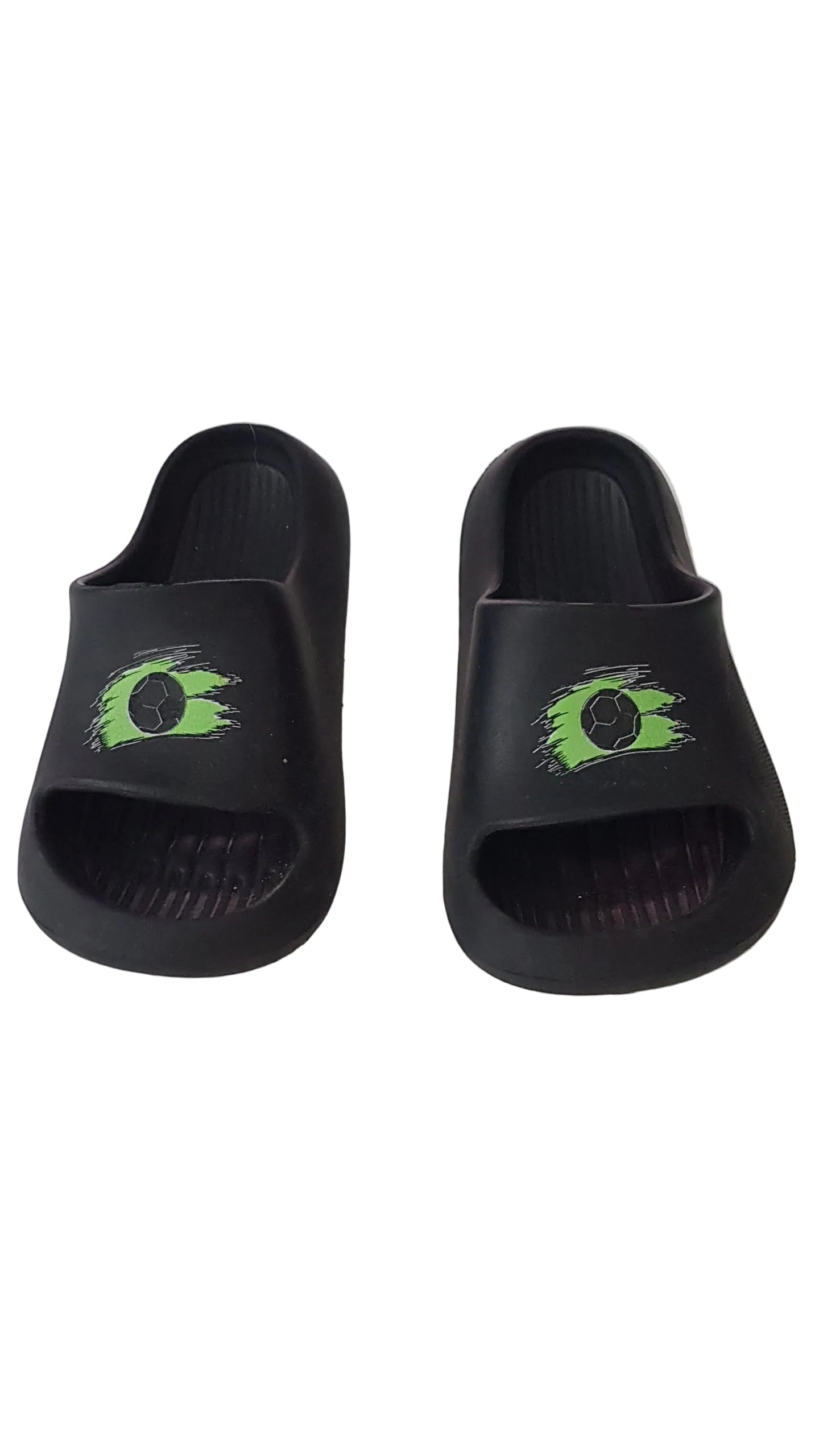 BASIC FOCIS MINTÁS  KISFIÚ PAPUCS 34-35