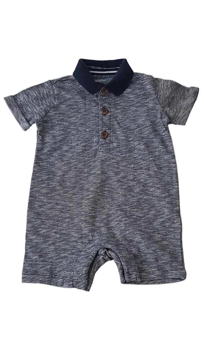 ÚJ FCF GOMBOS, GALLÉROS ELEGÁNS KISFIÚ PLAYSUIT  62 Hover Image