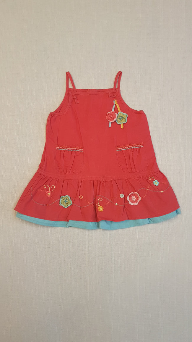 ÚJ MAMAS&PAPAS SZÍNES,CSILLOGÓ SZÁLAS,HÍMZETT VÁSZON RUHÁCSKA 80 Hover Image