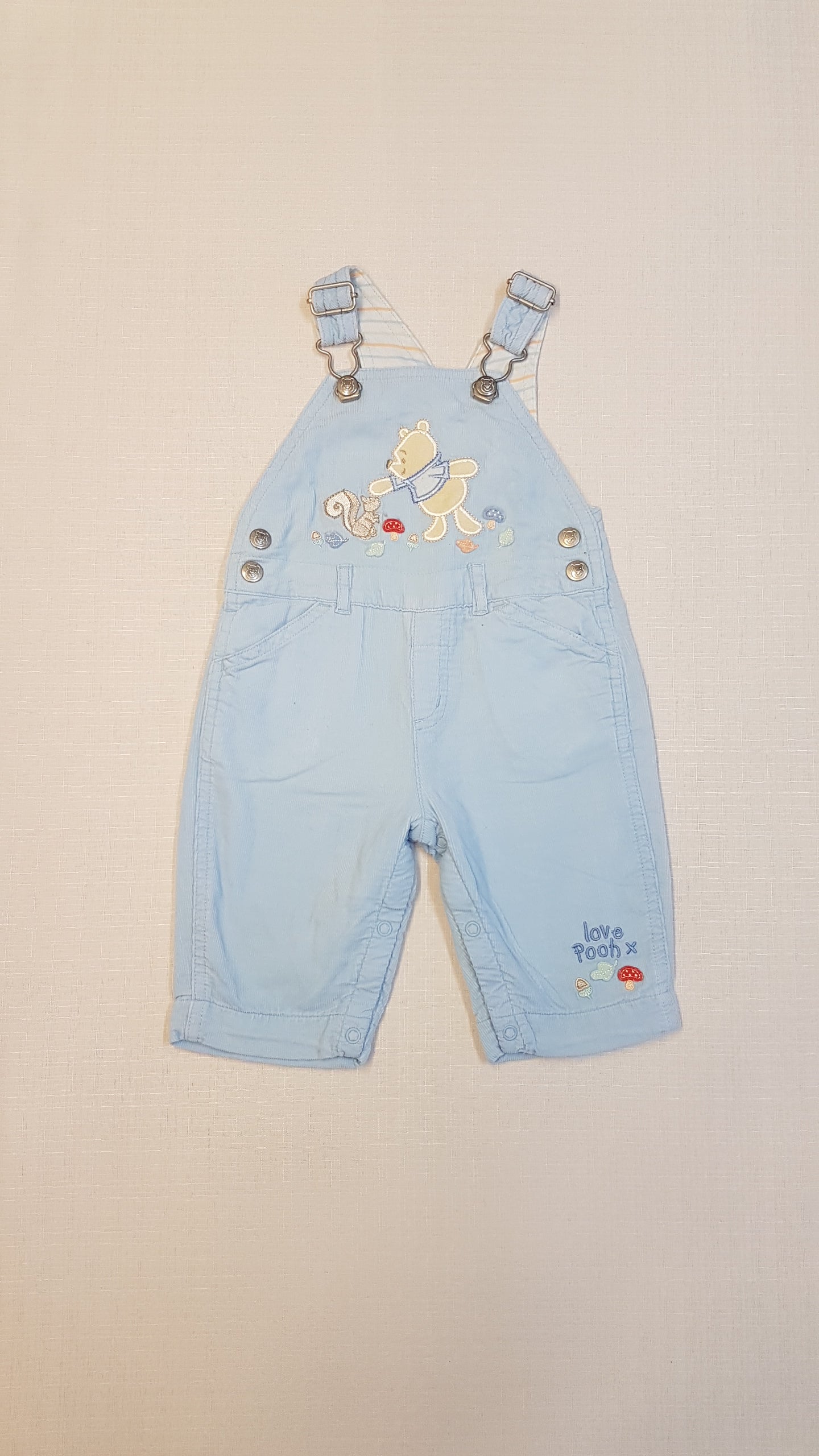 DISNEY FIGURÁS HÍMZETT, KANTÁROS BÁRSONY NADRÁG