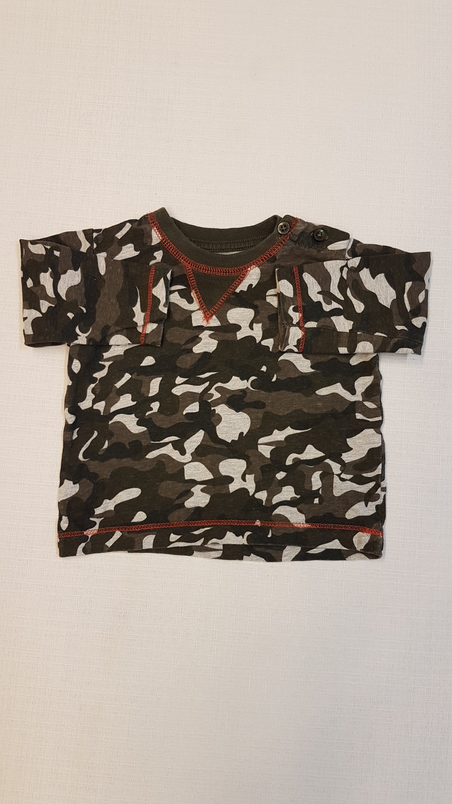 TRENDI ÁLCAMINTÁS BABY PÓLÓ