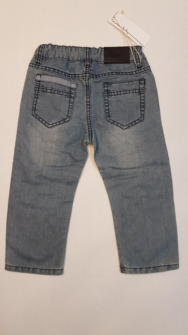 CÍMKÉS NEWNESS BABY EXTRAMINŐSÉGŰ, VAGÁNY, KOPTATOTT, SÖTÉTKÉK CÉRNAMINTÁVAL DÍSZÍTETT, FARMER NADRÁG, ÁLLÍTHATÓ GUMIS DERÉKRÉSSZEL Main Image