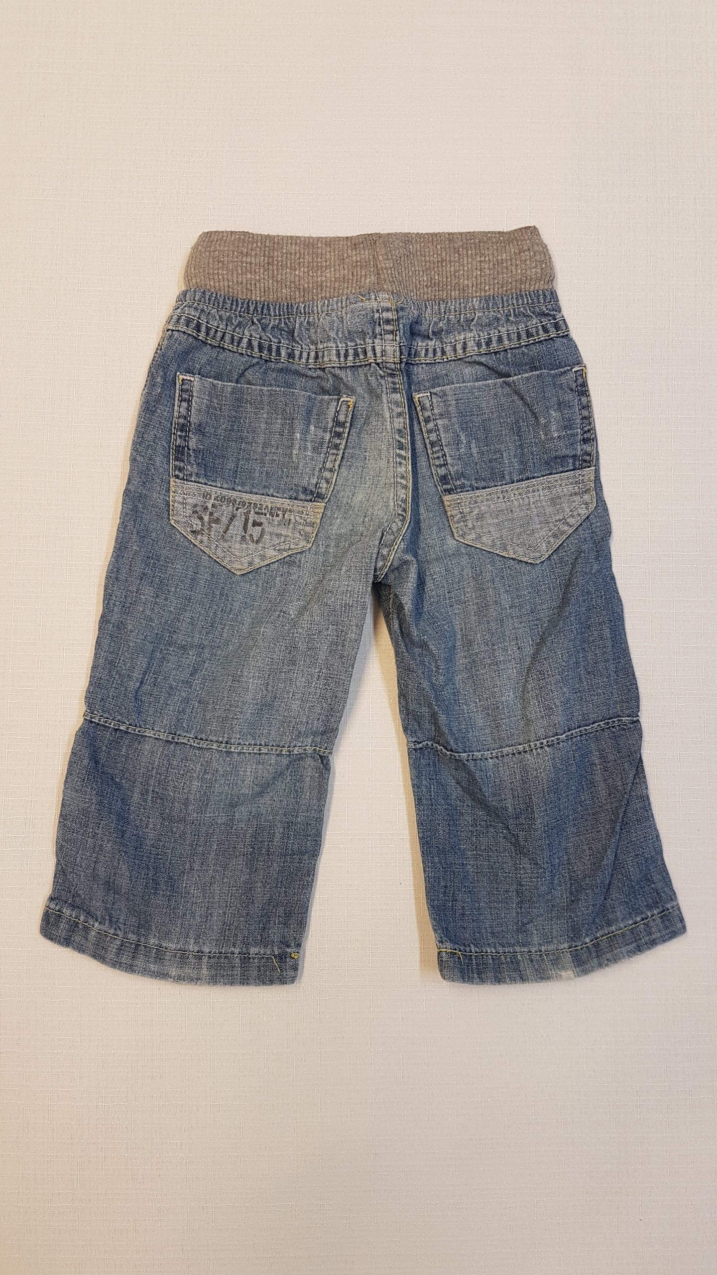 NEXT VAGÁNY, DIVATOS, KOPTATOTT, PUHA FARMER NADRÁG, GUMIS DERÉKRÉSSZEL, OLDALT GOMBOS-RÖVIDNADRÁGGÁ ALAKÍTHATÓ