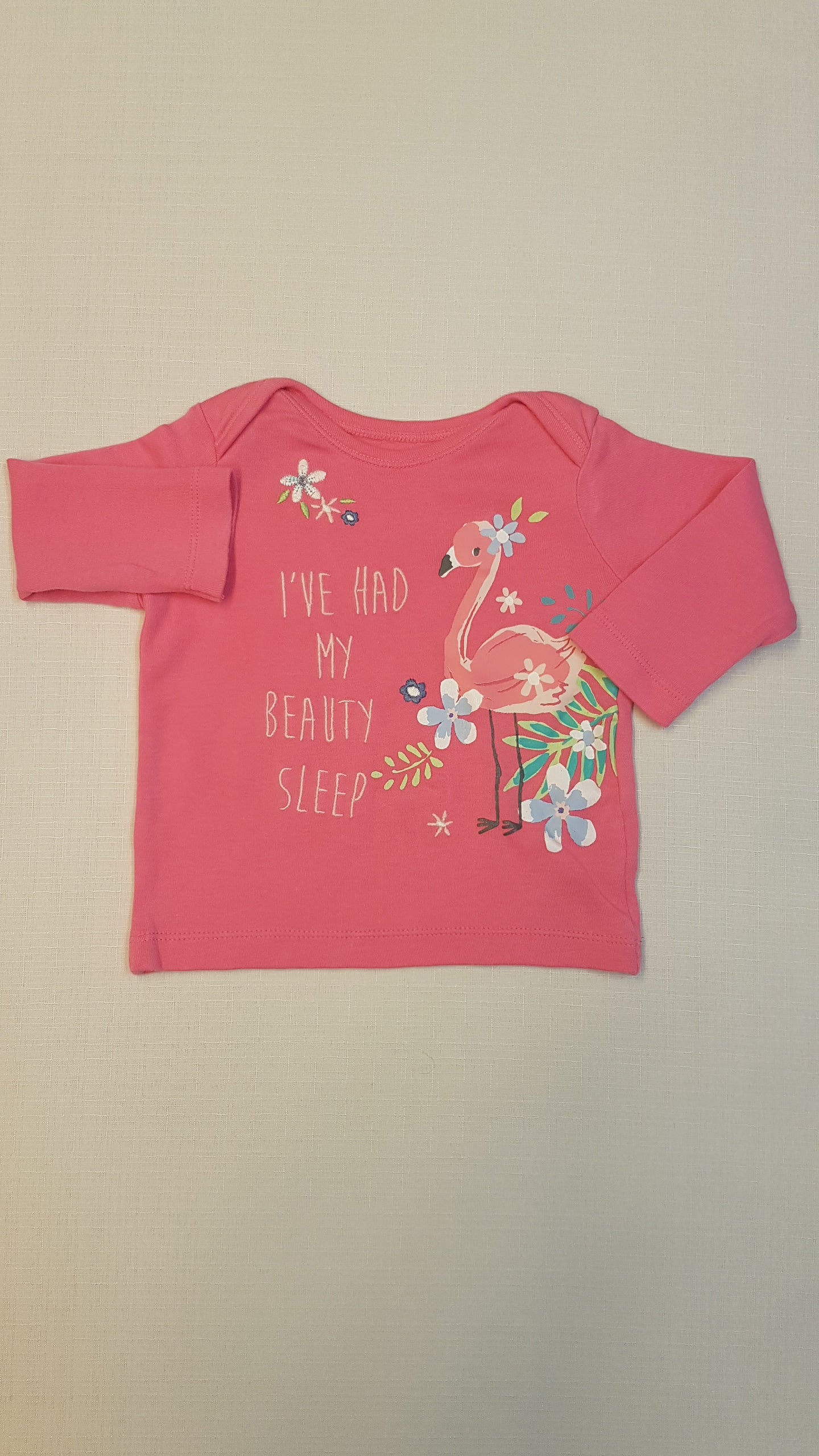 NUT MEG CSINI, FLAMINGÓ MINTÁS, FELIRATOS, HOSSZÚUJJÚ FELSŐ