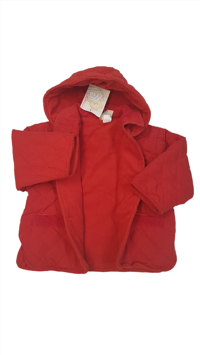 CÍMKÉS GIRANDOLA CSINI STEPPELT,KÉTOLDALT ZSEBES, BÁRSONY GALLÉROS, LEGOMBOLHATÓ KAPUCNIVAL ÉS PUHA TERMO BÉLÉSES KISLÁNY KABÁTKA Main Image