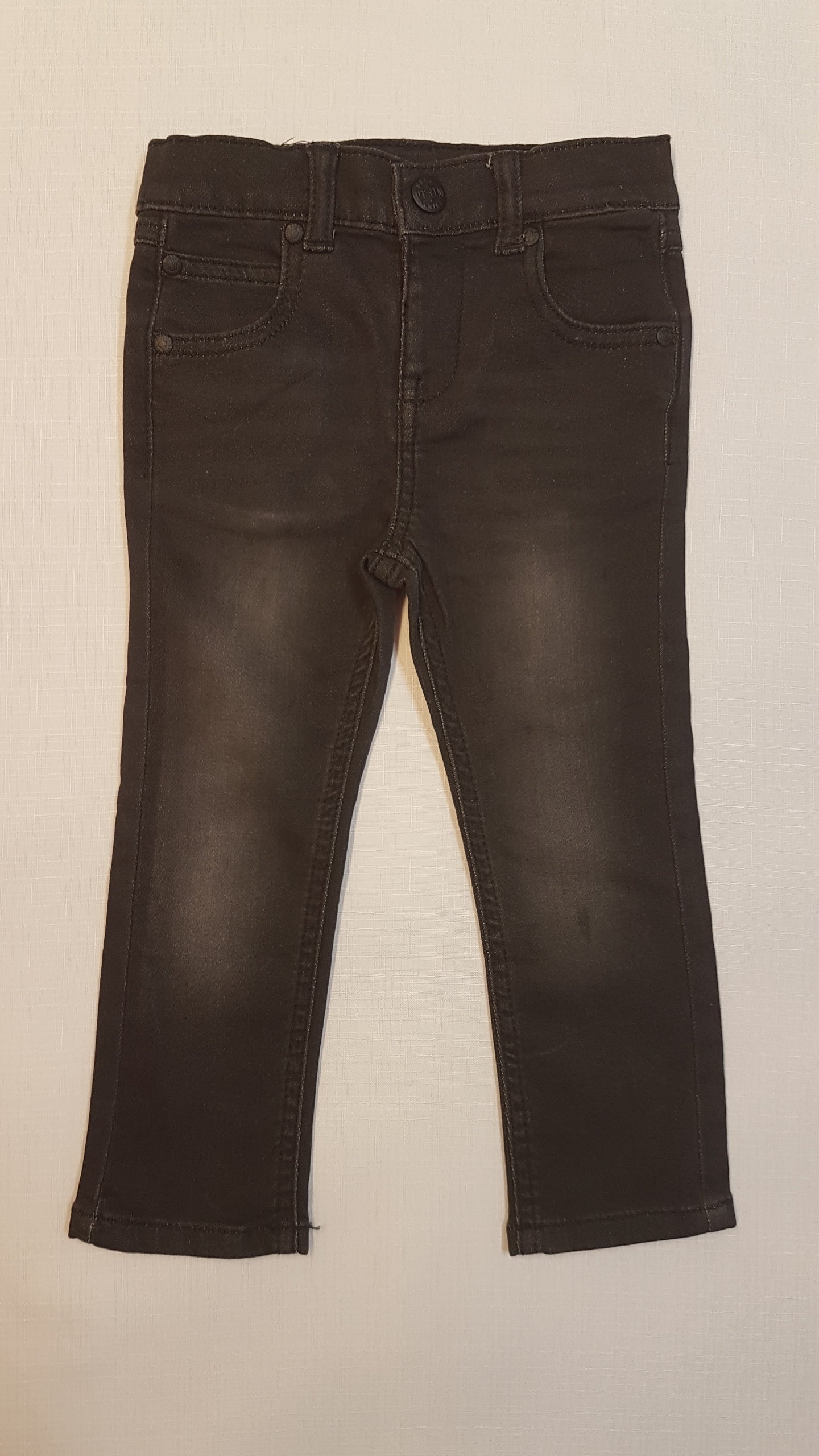 MOTHERCARE TRENDI, VAGÁNY, FEKETE KOPTATOTT FARMERNADRÁG, GUMIS DERÉKRÉSSZEL