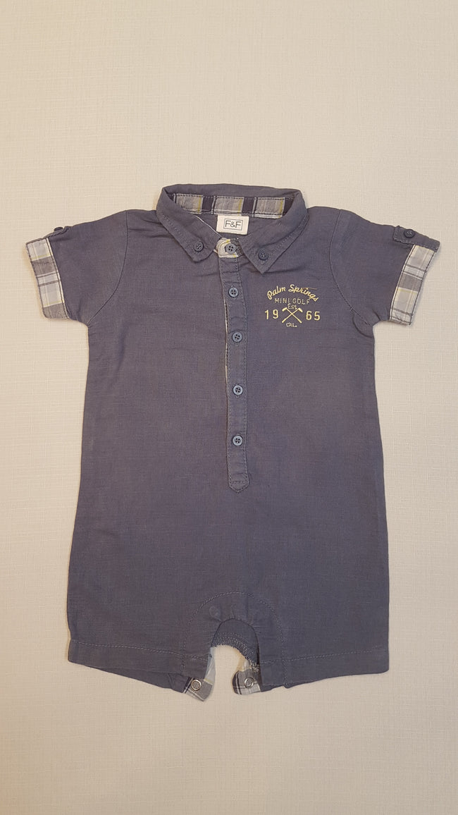 F+F  GOMBOS GALLÉROS ELEGÁNS KISFIÚ PLAYSUIT 68 Hover Image