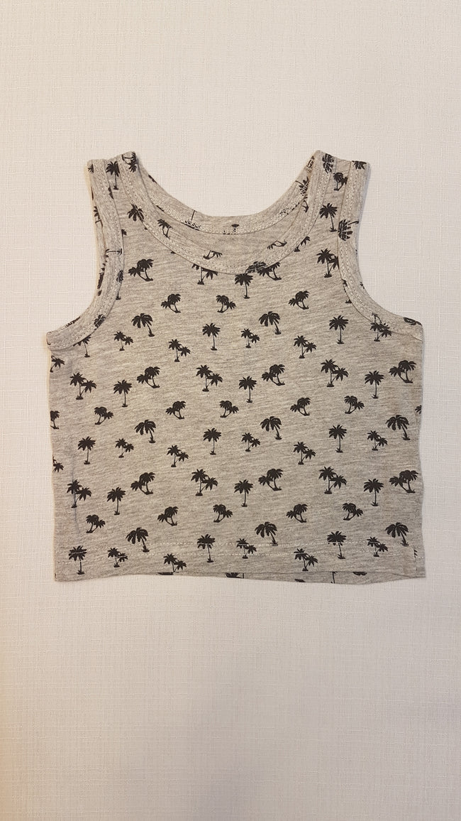 PRIMARK VAGÁNY KISFIÚ  PÁLMAFÁS TRIKÓ 62 Hover Image