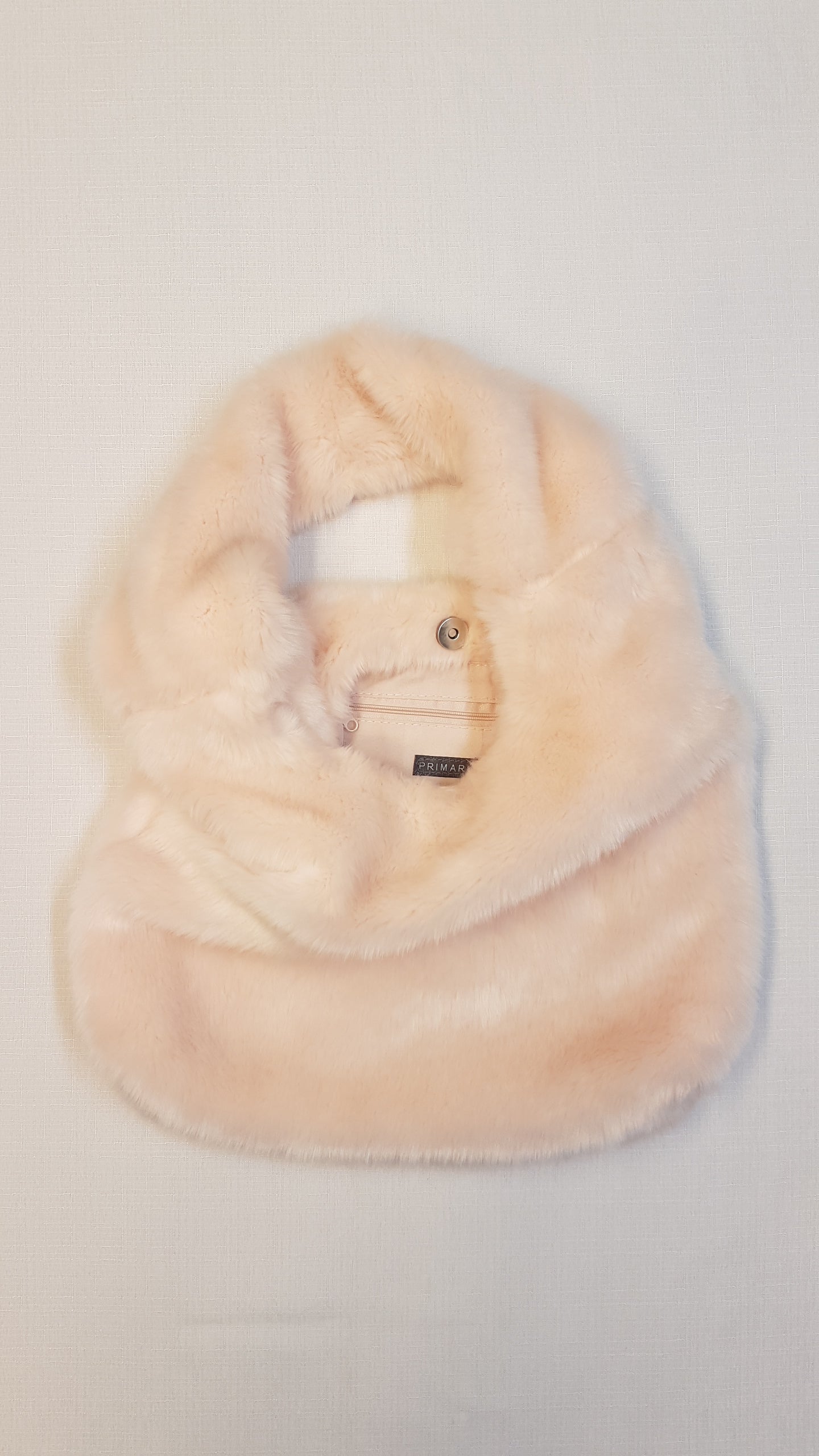 PRIMARK  TÉLI TRENDI SZŐRMÉS KISLÁNY TÁSKA BELÜL CIPZÁROS ,ZSEBES