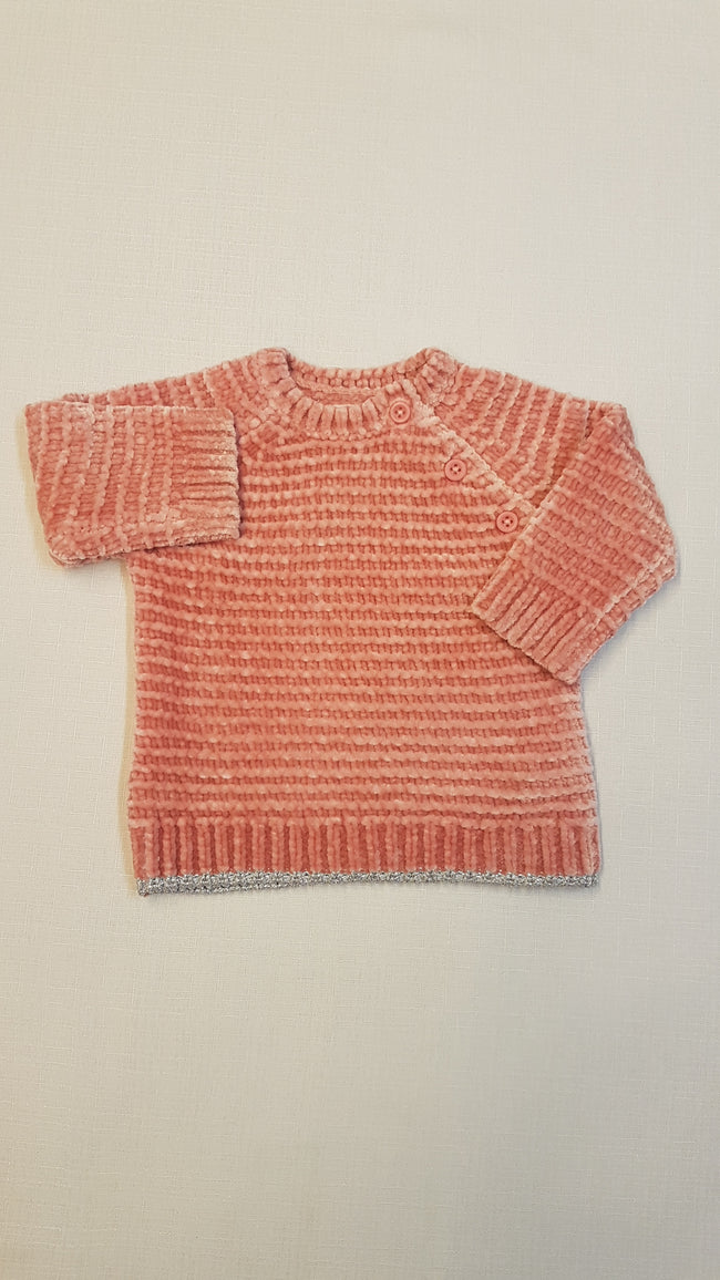 ÚJ F&F VASTAG, PUHA TAPINTÁSÚ, CSINI KISLÁNY PULÓVER, ALUL EZÜST SZÁLLAL DÍSZÍTVE, NYAKRÉSZNÉL GOMBOS  56-62 Hover Image