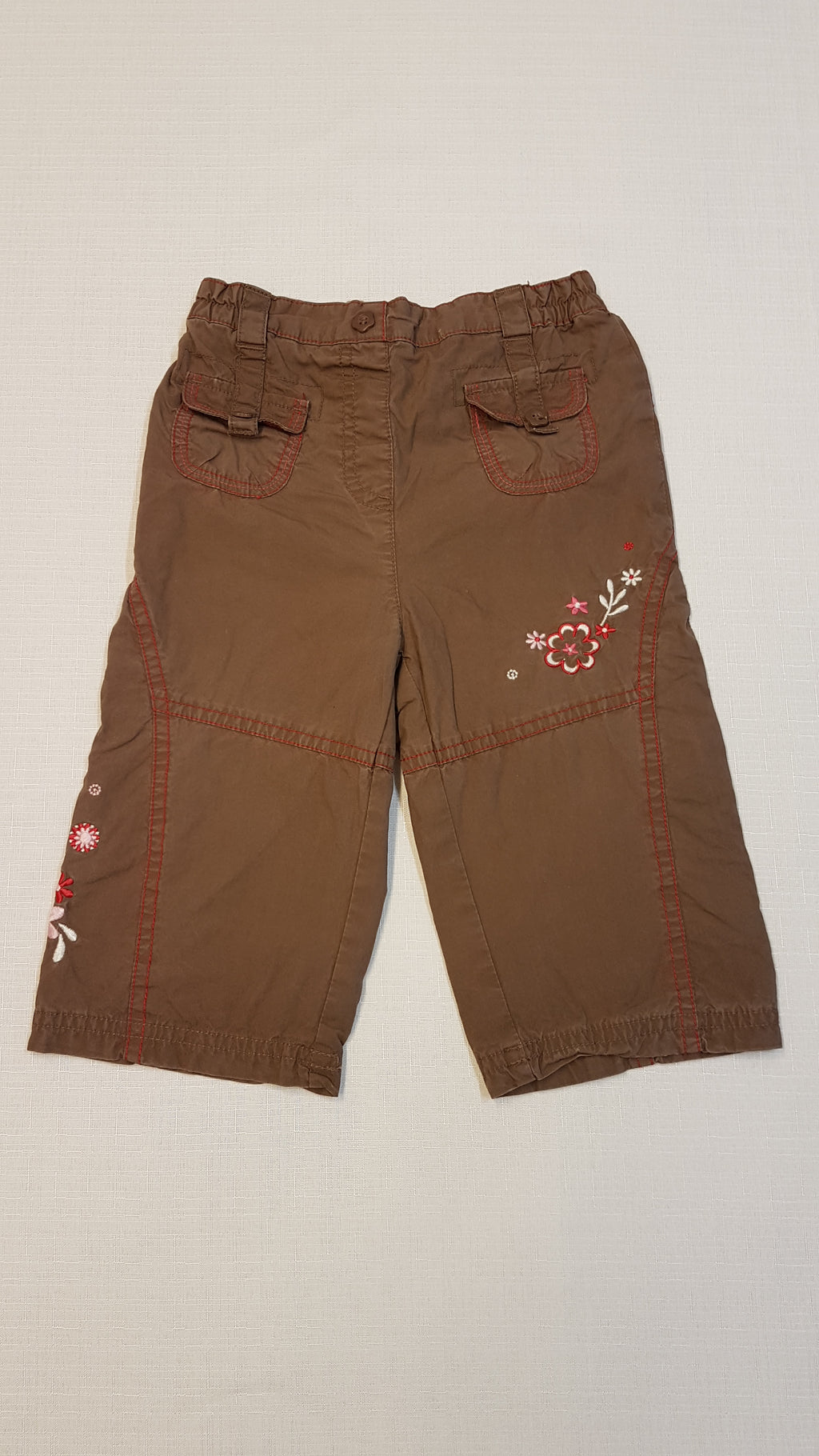 TU BARNA HÍMZETT VIRÁGOS,ZSEBES,BÉLELT,KISLÁNY NACI