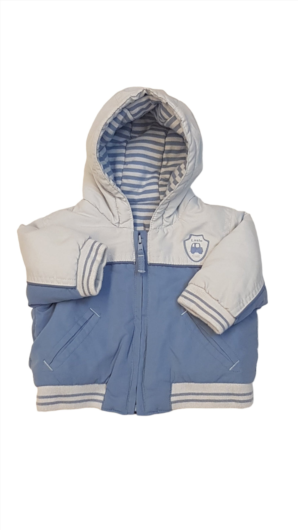 MOTHERCARE MINŐSÉGI LITTLE CAR FELIRATOS AUTÓS TRENDI DIVATOS KISFIÚ BÉLELT KABÁTKA