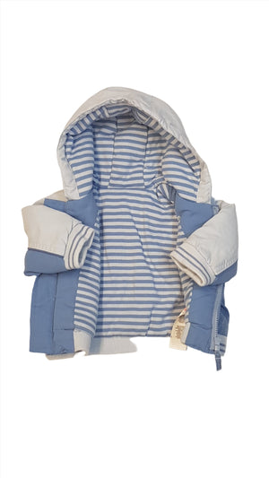 MOTHERCARE MINŐSÉGI LITTLE CAR FELIRATOS AUTÓS TRENDI DIVATOS KISFIÚ BÉLELT KABÁTKA