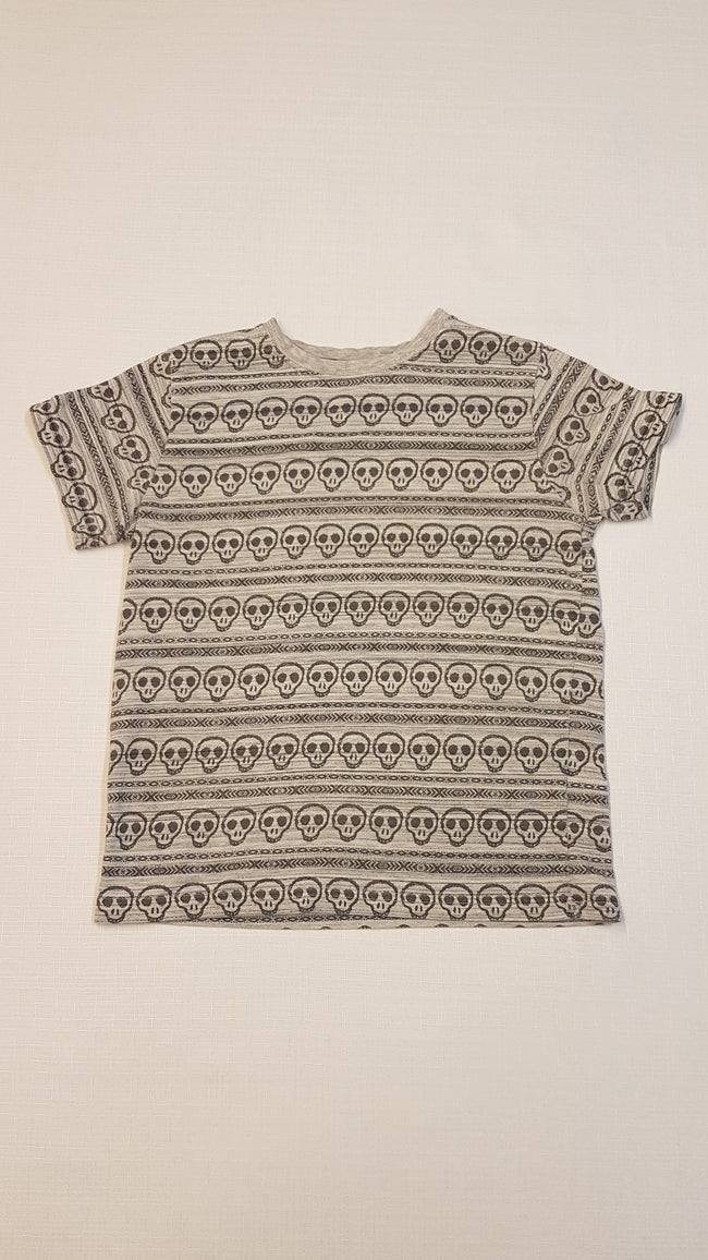 NEXT  HALÁL FEJES FIÚ POLÓ Hover Image