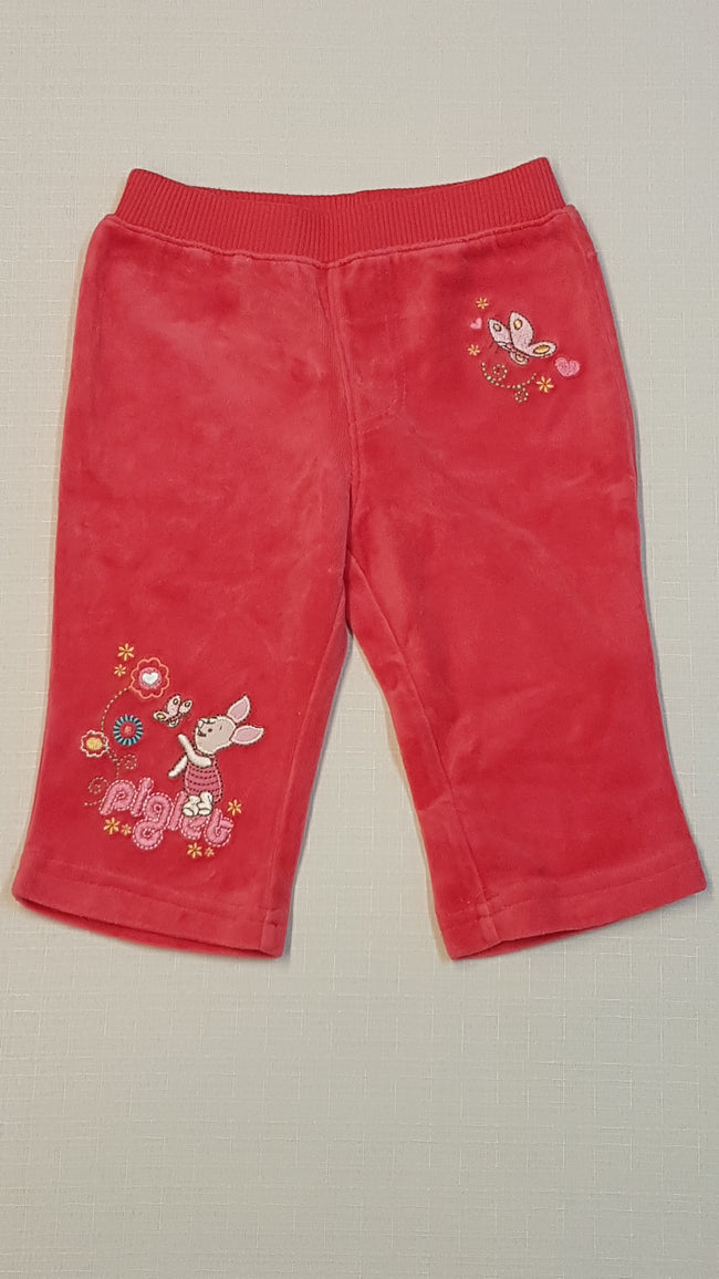 PLÜSS  HÍMZETT MALACKÁS ARANYOS KISLÁNY NACI Hover Image