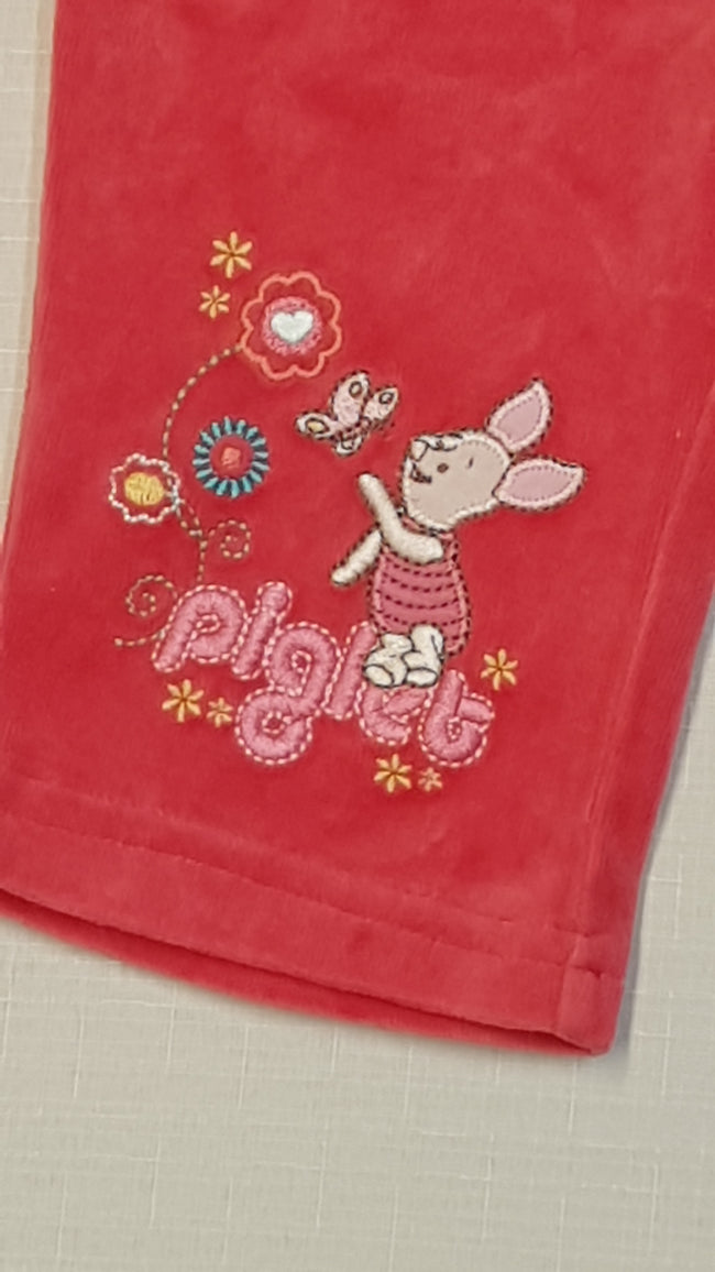 PLÜSS  HÍMZETT MALACKÁS ARANYOS KISLÁNY NACI Main Image