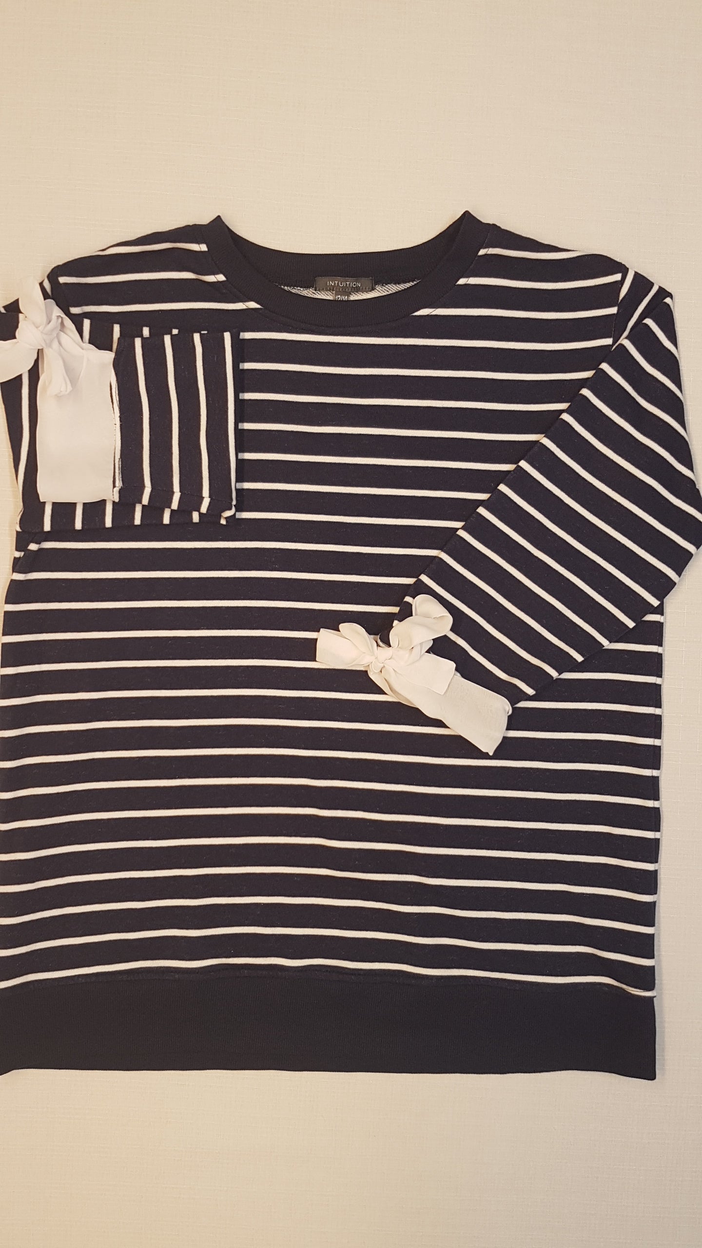 INTUITION  ELEGÁNS CSÍKOS FELSŐ