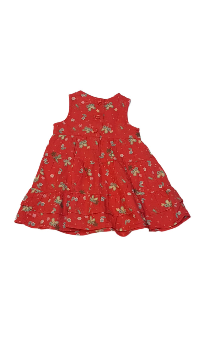 CHEROKEE LENGE, CSINI KISLÁNY RUHÁCSKA Main Image