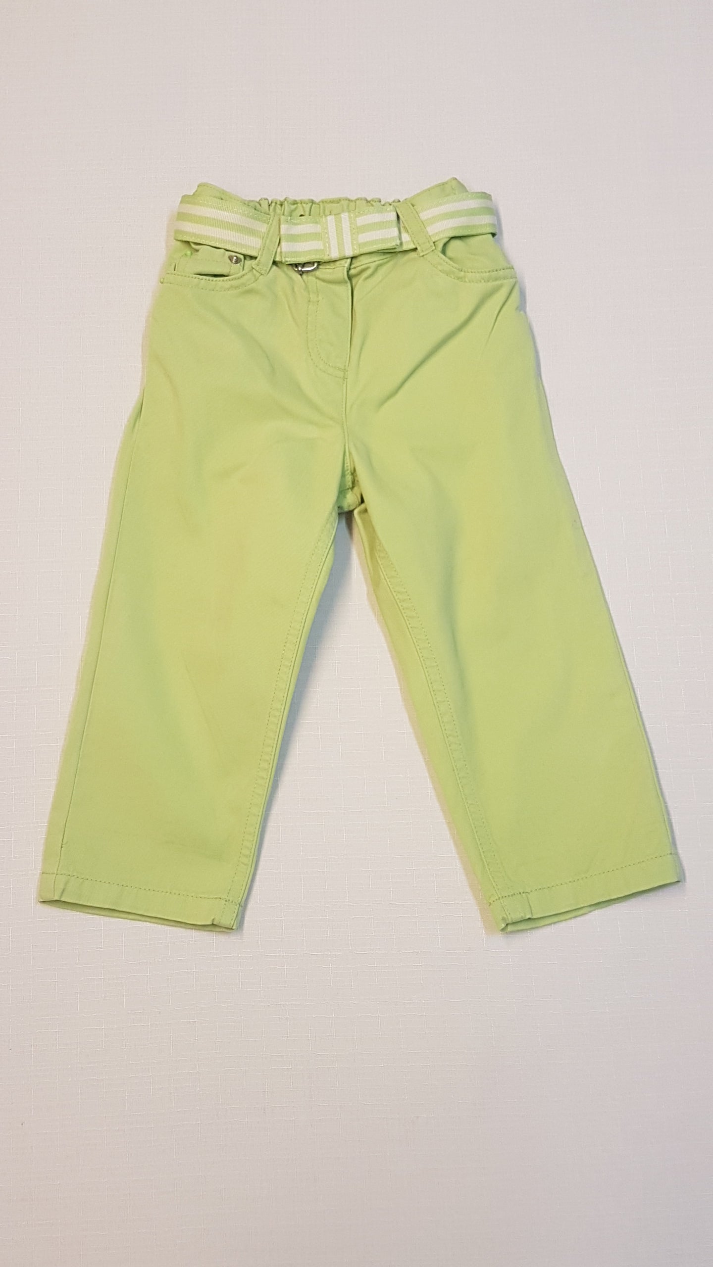 GEORGE KISLÁNY DIVATOS NACI