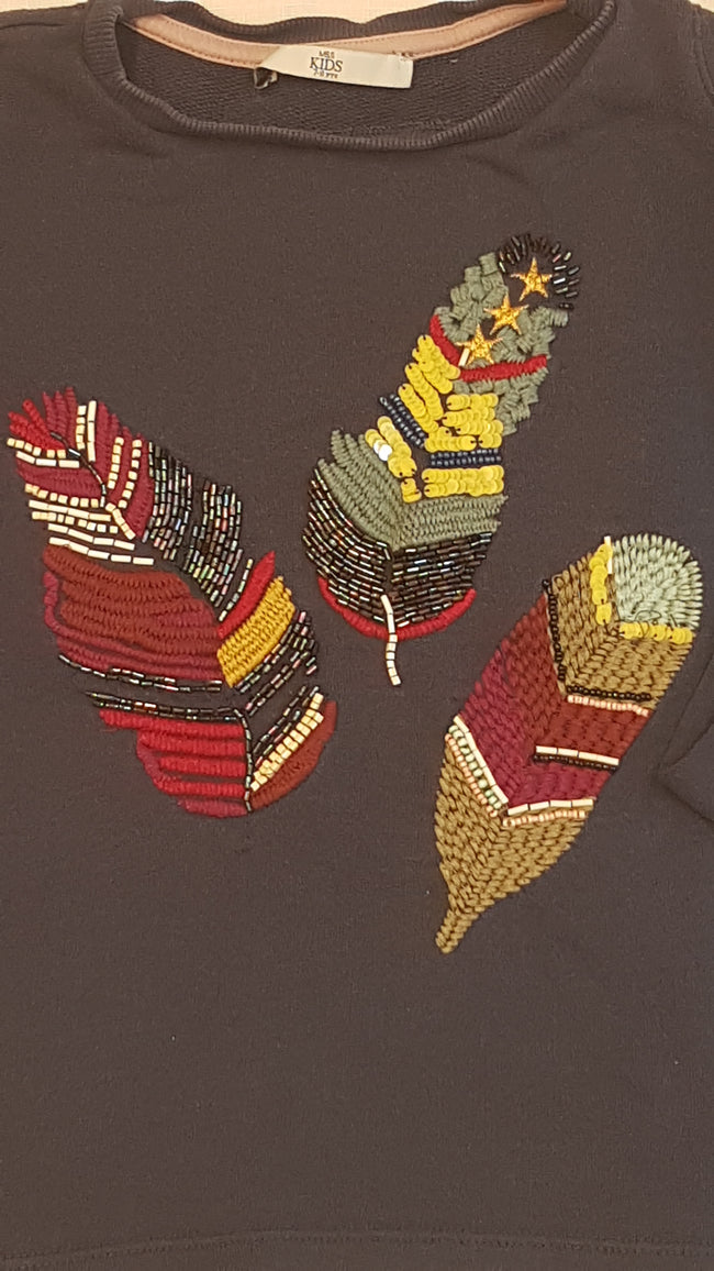 M&S KIDS GYÖNGYÖKKEL DÍSZÍTETT KISLÁNY PULÓVER 128 Main Image