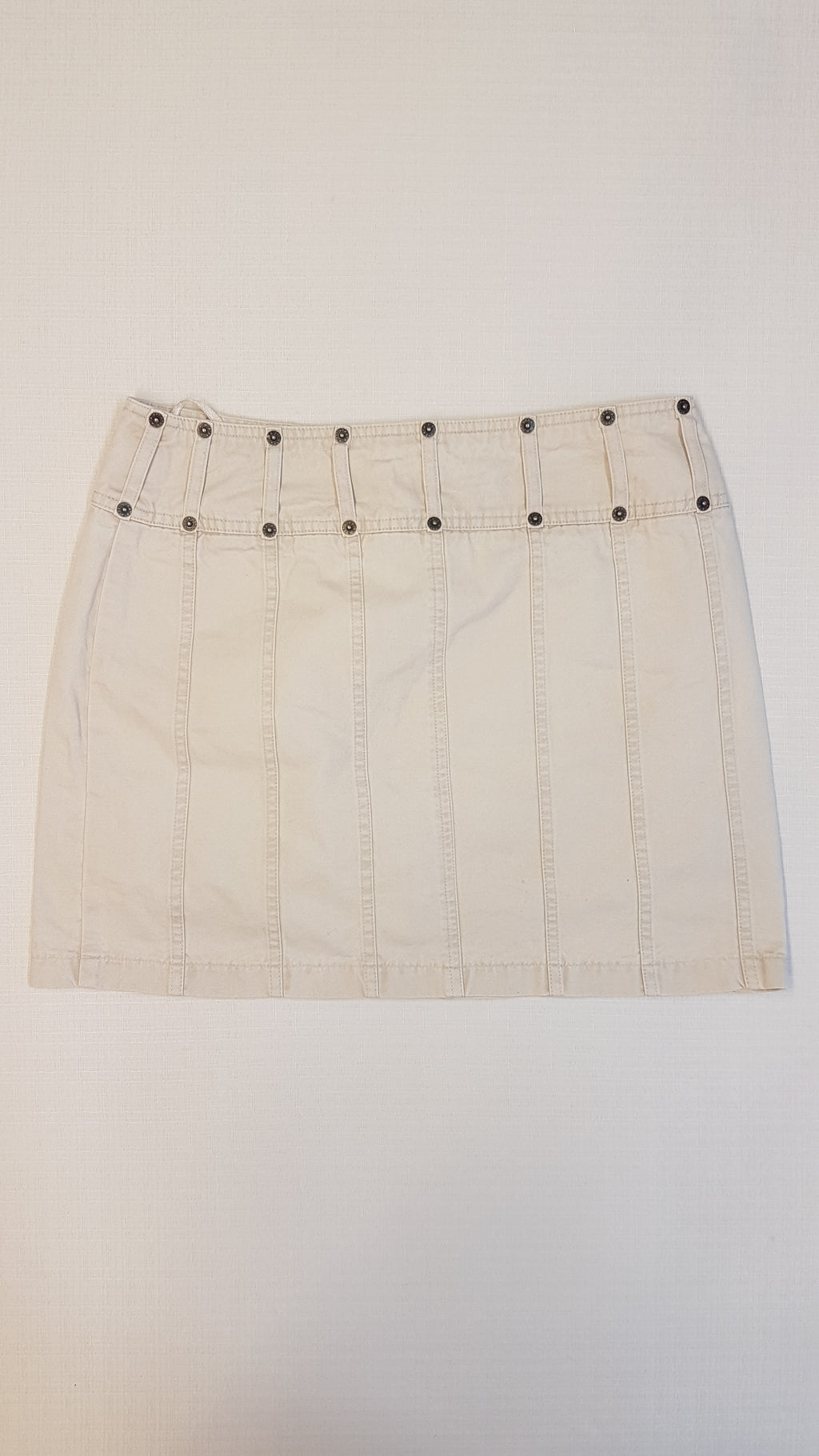 PER UNA KRÉMSZÍNŰ,FARMER HATÁSÚ DIVAT SZOKNYA 176