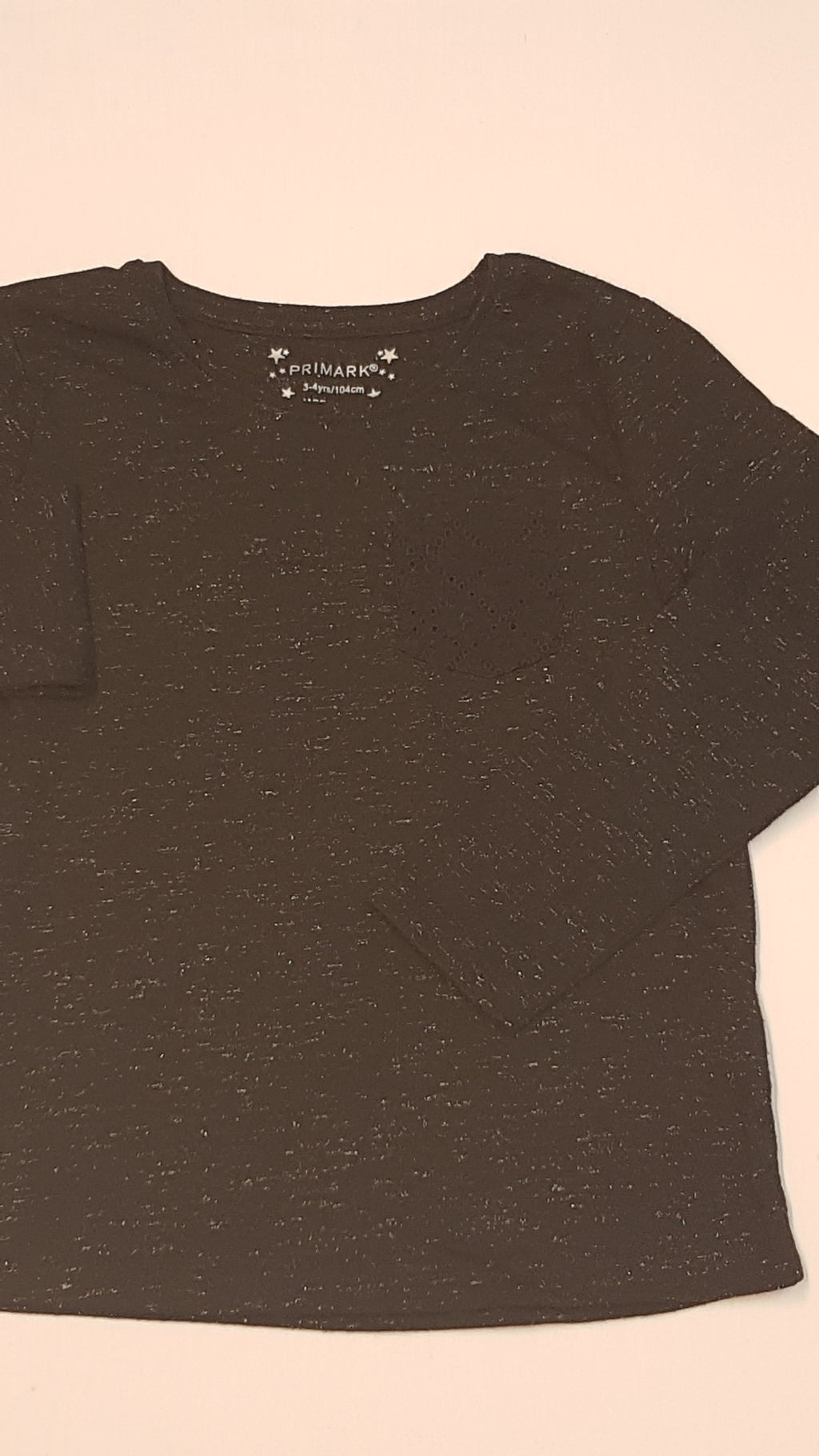 PRIMARK EZÜST SZÁLAS,CSILLOGÓS,CSINI KISLÁNY FELSŐ 104