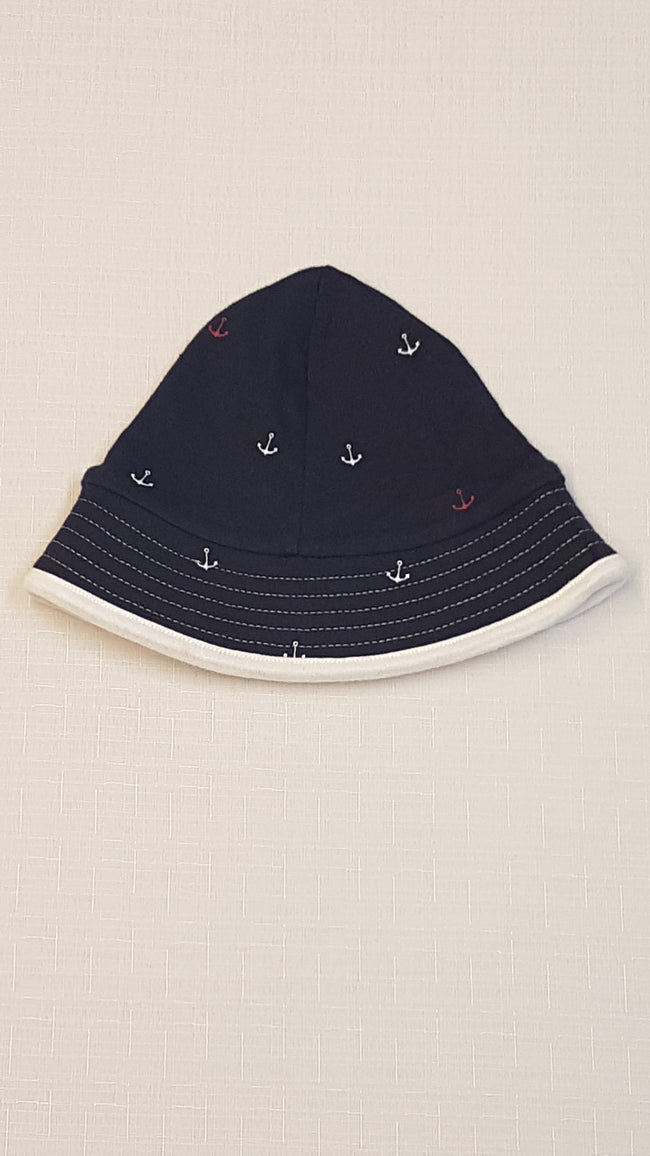 ÚJ MOTHERCARE   KISFIÚ KALAPKA, HORGONYOS MINTÁVAL 56-62 Hover Image