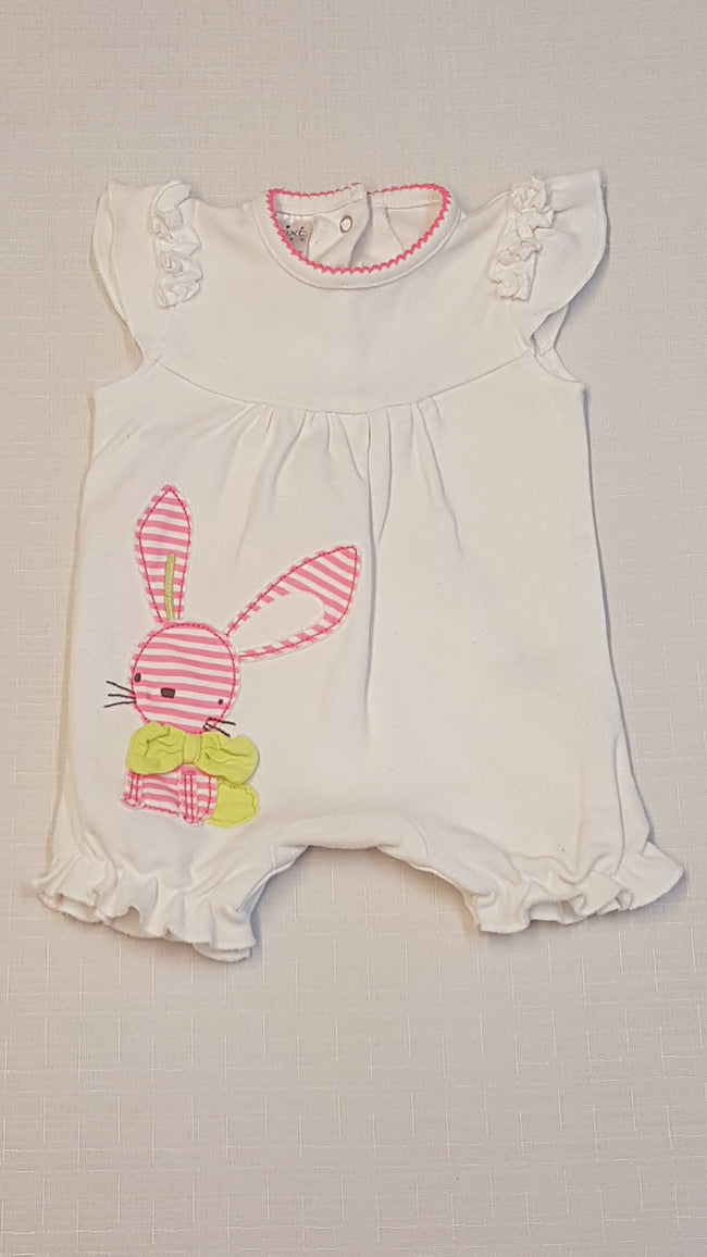 NEXT BABY  NYUSZIKÁS, NAGYON CUKI KISLÁNY NAPOZÓ 50-56 Hover Image