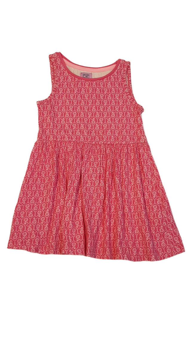 F&F LENGE,  KISLÁNYRUHA 98 Hover Image