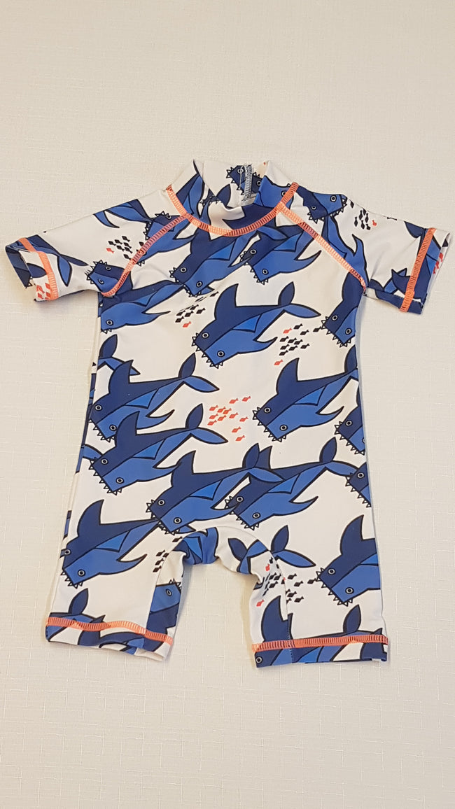 ÚJ NEXT CÁPÁS KISFIÚ FÜRDŐDRESSZ 68 Hover Image