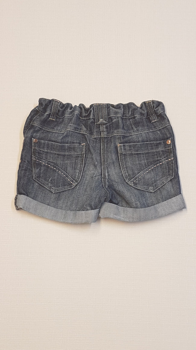 NEXT                 TRENDI KISLÁNY RÖVIDNADRÁG           ÁLLÍTHATÓ GUMIS DERÉKRÉSSZEL 104 Main Image