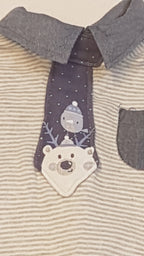 GEORGE           NAGYON ÉDES, HÓEMBERES, NYAKKENDŐS KISFIÚ KEZES-LÁBAS 50-56