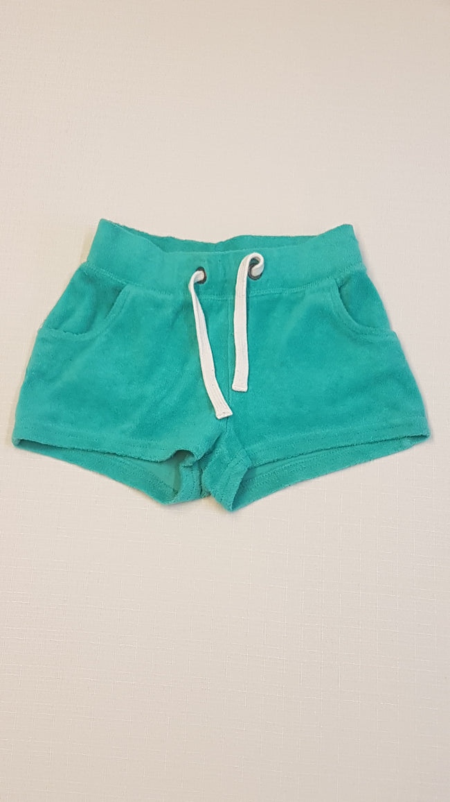 NEXT      KISLÁNY RÖVIDNACI 98 Hover Image