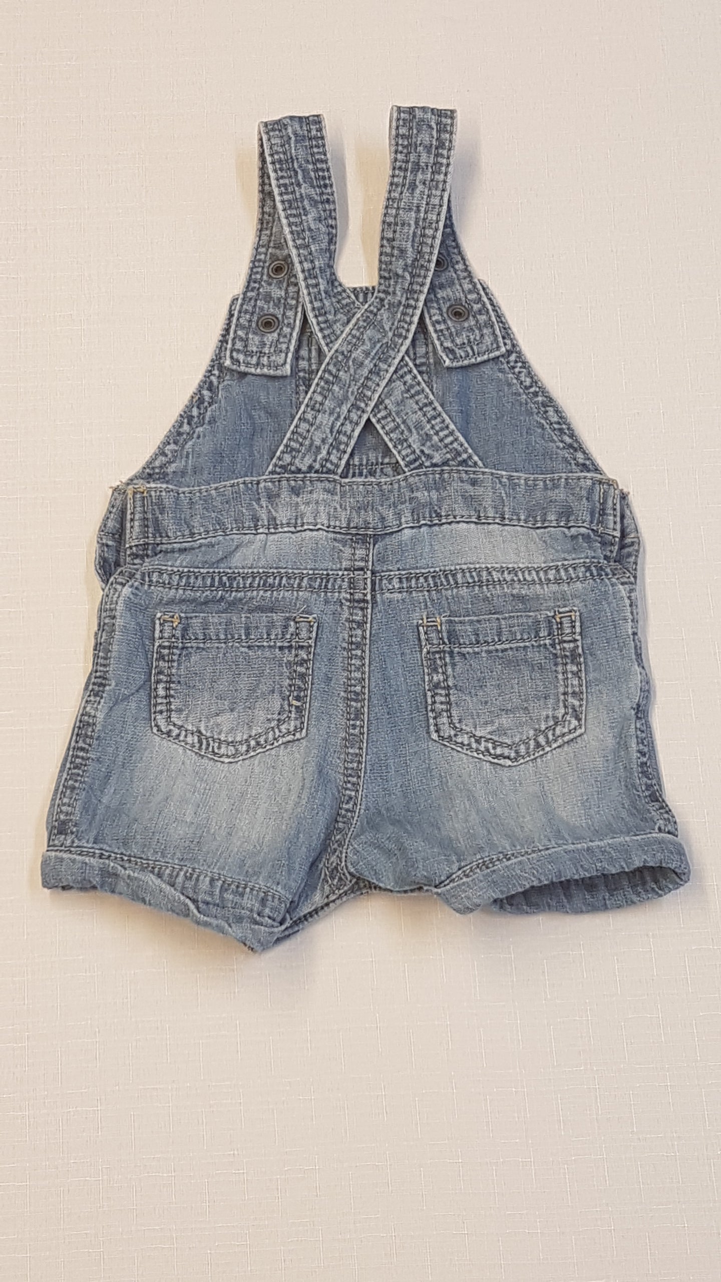 F&F BABY                KANTÁROS KISFIÚ RÖVIDNACI 62