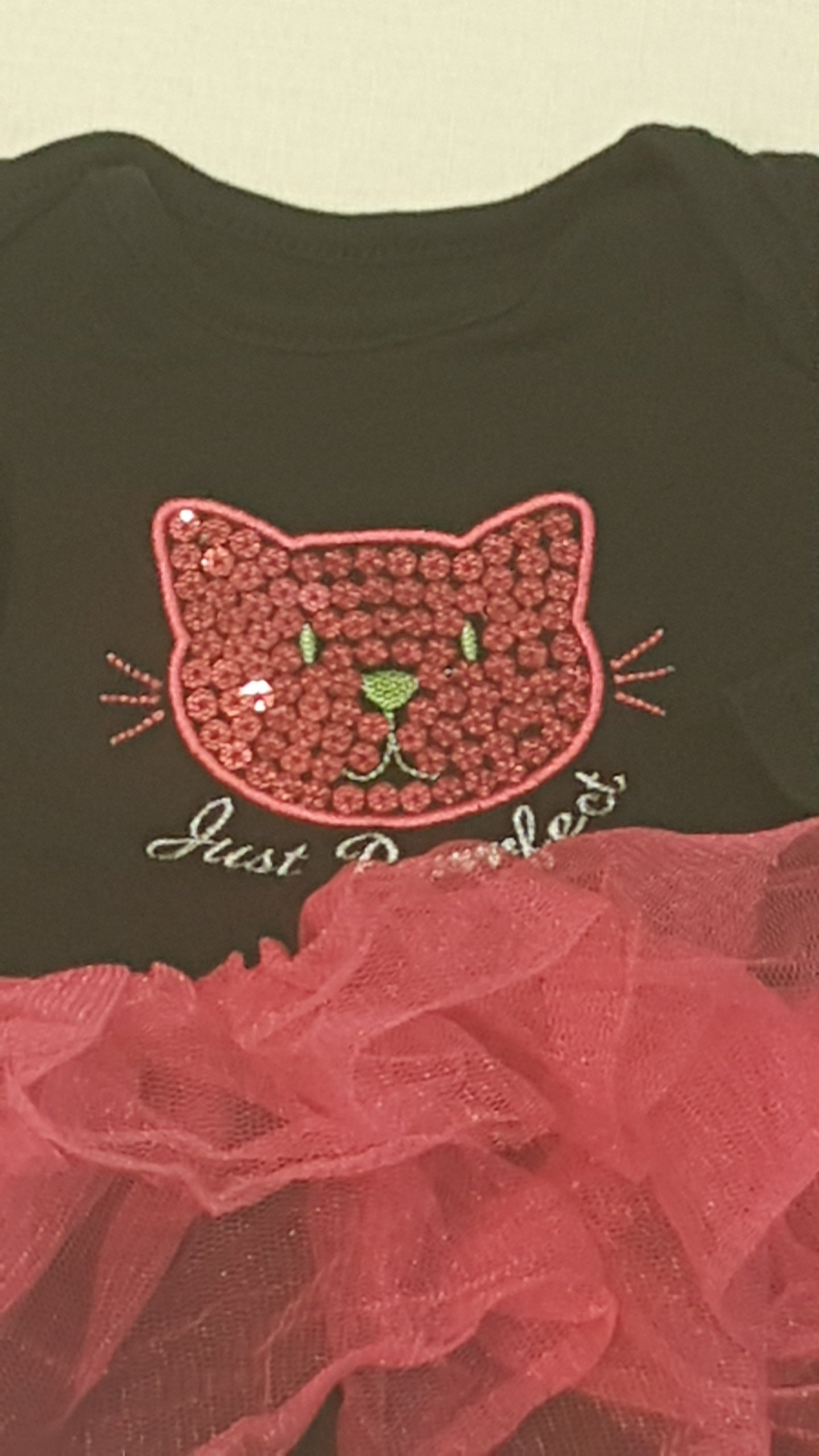 GEORGE GYÖNYÖRŰ, CSILLOGÓ CICAFEJES, TÜLL SZOKNYÁS KISLÁNY BODY 50-56