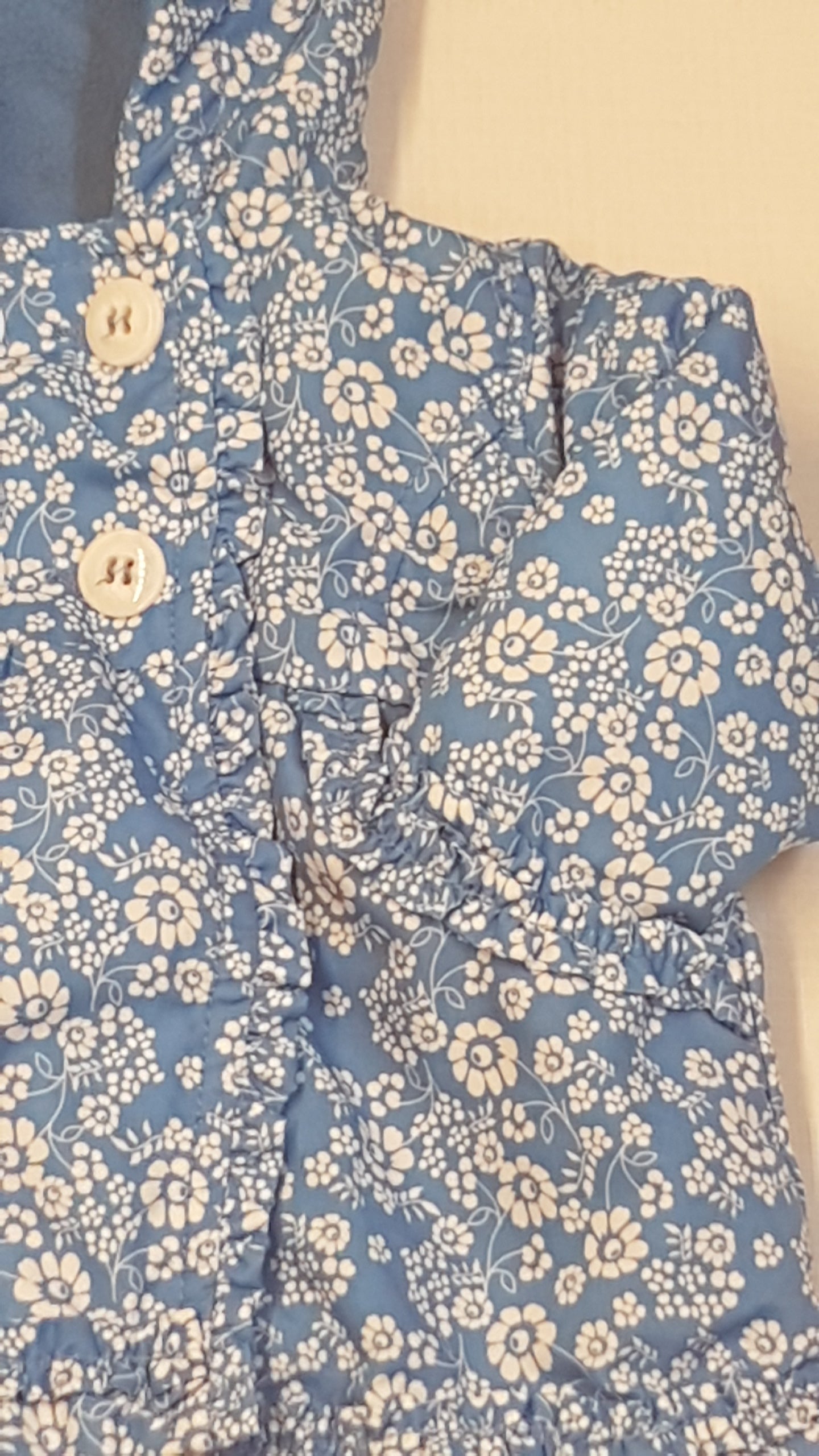 MINI KLUB DIVATOS,APRÓVIRÁGMINTÁS,FODROS,ÁTMENETI KISLÁNY KABÁT,BOLYHOS  THERMO BÉLÉSSEL 62