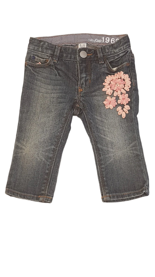 BABY GAP CSAJOS,TRENDI KISLÁNY FARMERNADRÁG,DOMBORMINTÁS VIRÁGOKKAL DÍSZÍTVE ,GUMIS DERÉKRÉSSZEL 74 Hover Image