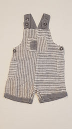 ÚJ GEORGE                 KANTÁROS, ARANYOS KISFIÚ RÖVIDNADRÁG 56-62