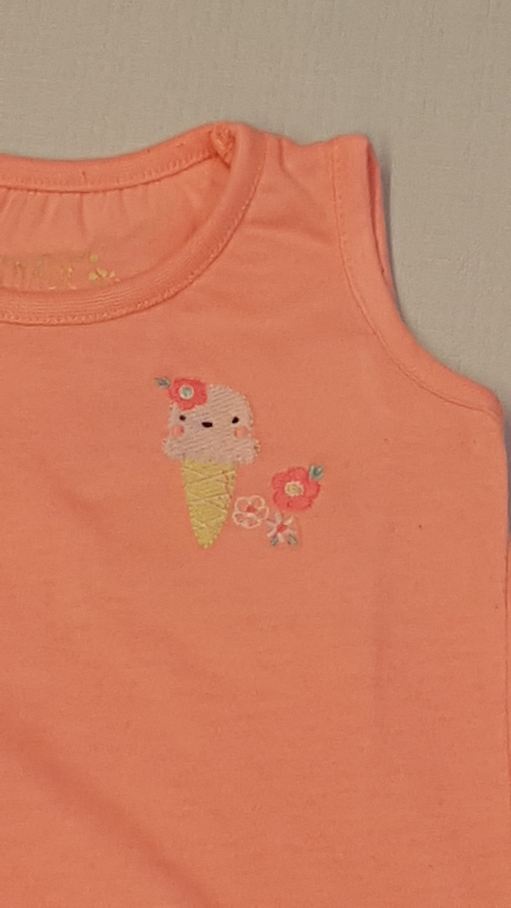 EARLY DAYS                  KISLÁNY    RUHÁCSKA APRÓ HÍMZETT MINTÁVAL 80