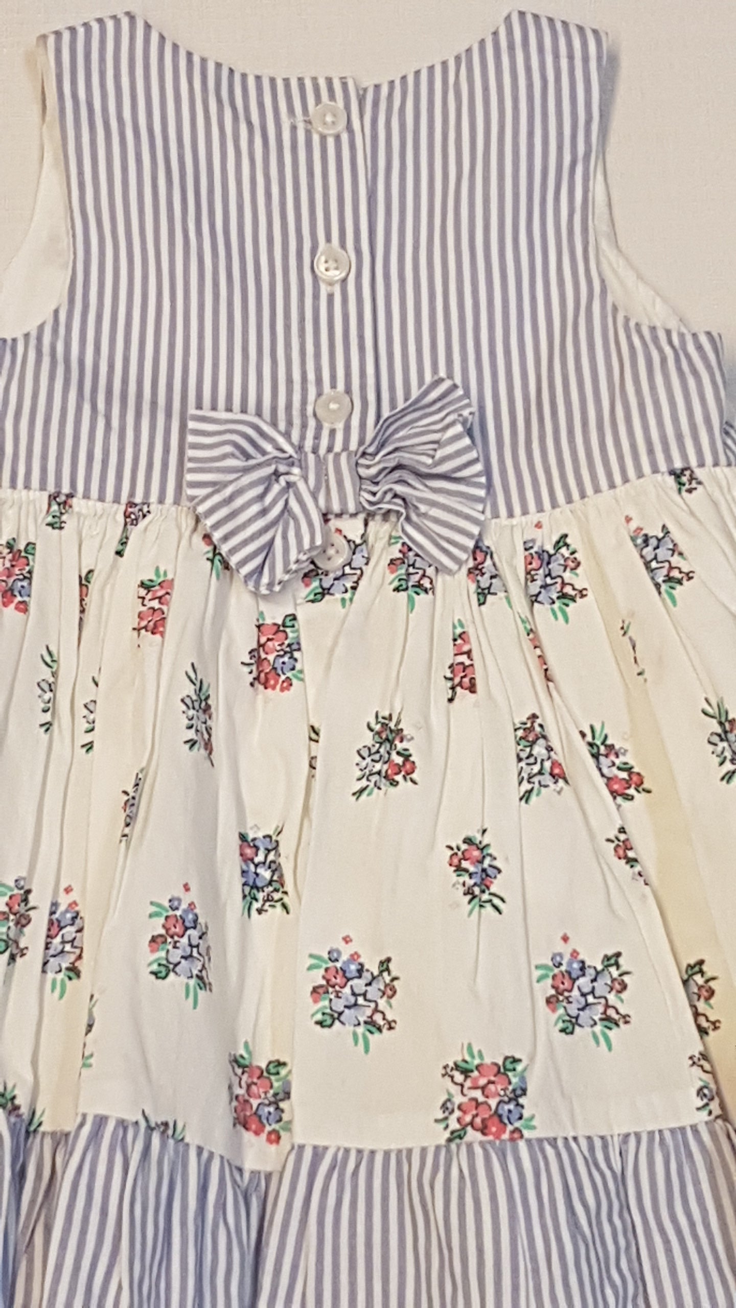 TU APRÓ VIRÁGMINTÁS,CSÍKOS,KISLÁNY ,ALKALMI RUHÁCSKA 62-68