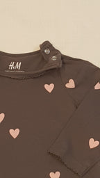 H&M ORGANIKUS PAMUT,SZÍVECSKÉS KISLÁNY FELSŐ 68