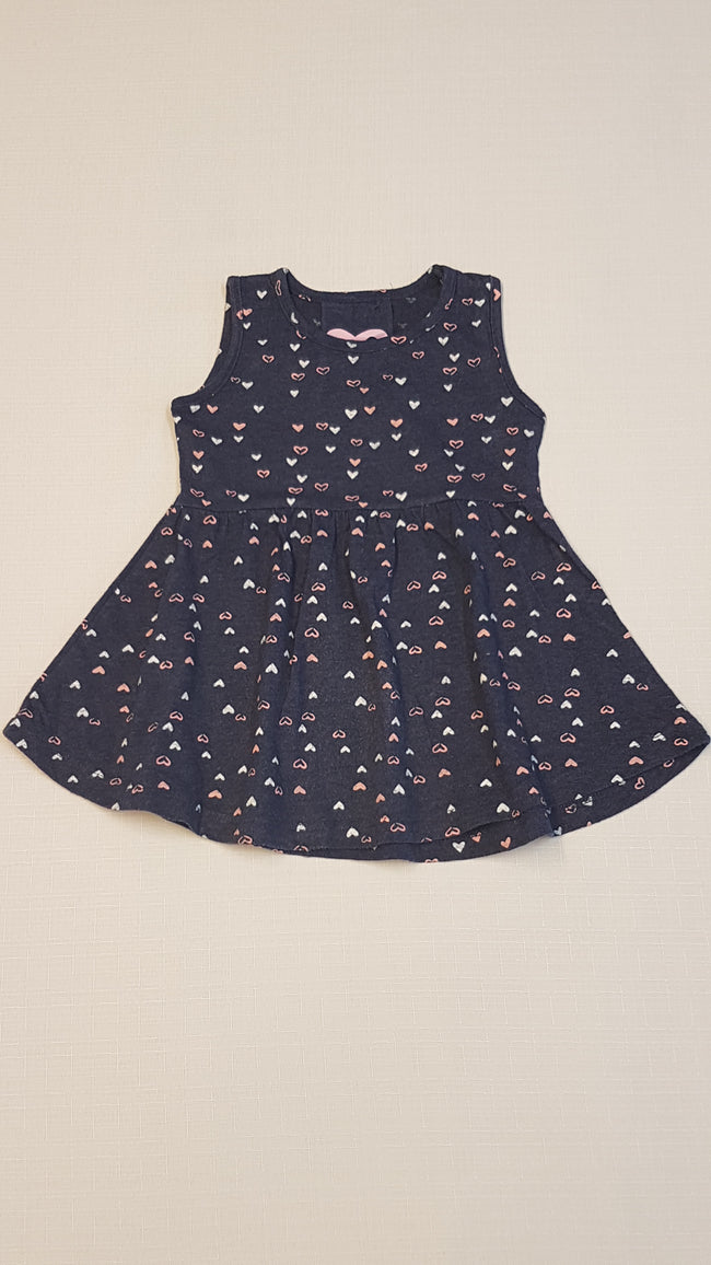 YOUNG DIMENSION    APRÓ SZIVECSKÉS, CSINI                KISLÁNY RUHÁCSKA 92 Hover Image