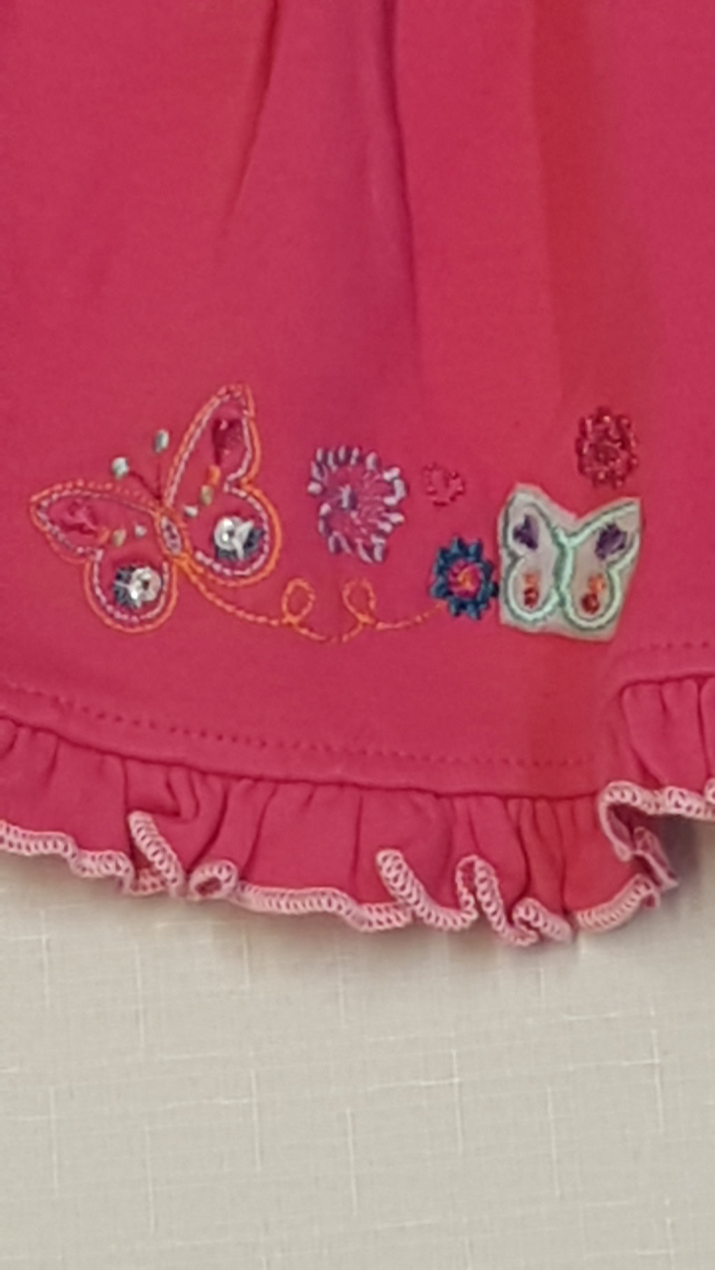 DEBENHAMS FODROS,HÍMZETT,KISLÁNY RUHÁCSKA 62