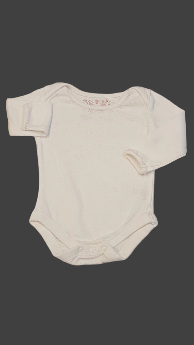 TU SZÍVECSKÉS,NYOMOTT MINTÁS,KISLÁNY HOSSZÚUJJÚ BODY 74 Hover Image