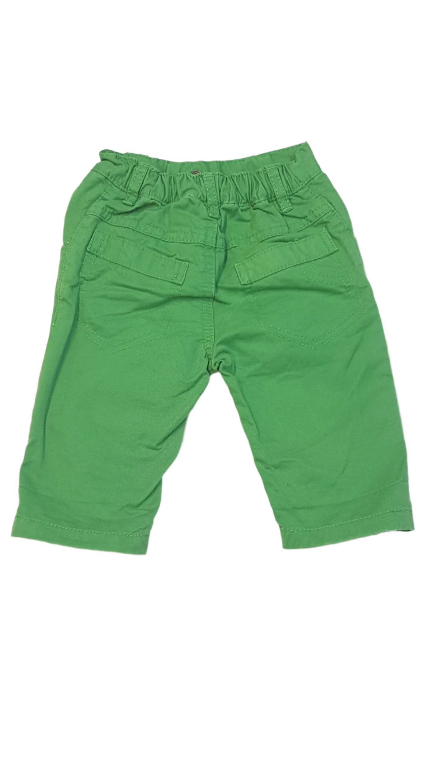 TU                     KISFIÚ NACI, ÁLLÍTHATÓ GUMIS DERÉKRÉSSZEL 62-68