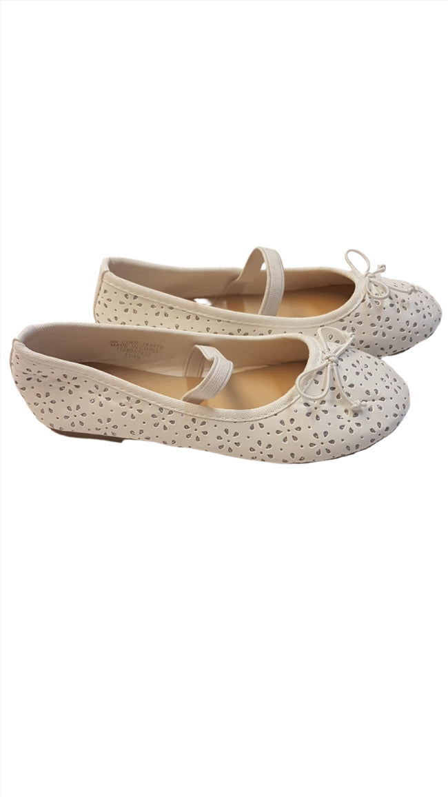 ÚJ PRIMARK VIRÁGMINTÁS,CSILLOGÓ KÖVEKKEL DÍSZÍTETT KISLÁNY CIPŐ 29 Hover Image