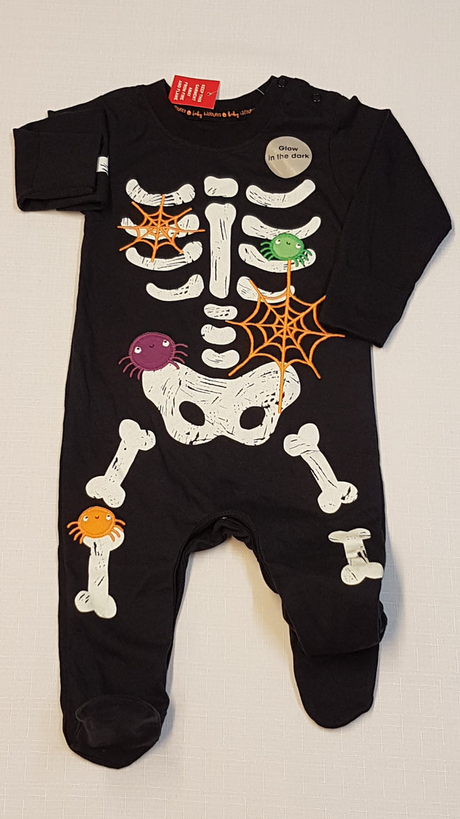 CÍMKÉS TU KÜLÖNLEGES HALLOWEEN UNISEX RUGI 62-68 Hover Image